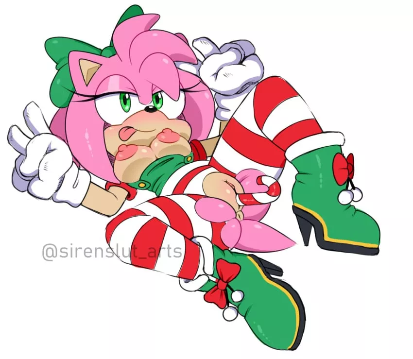 Amy getting into the horny Christmas mood (sirenslut)
