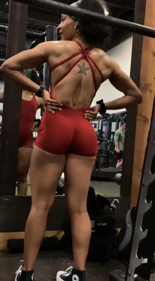 Body baby 😈🍑🦋