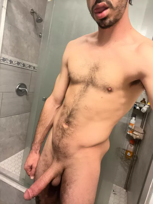 Christmas is my favorite time to edge my big Muslim cock..