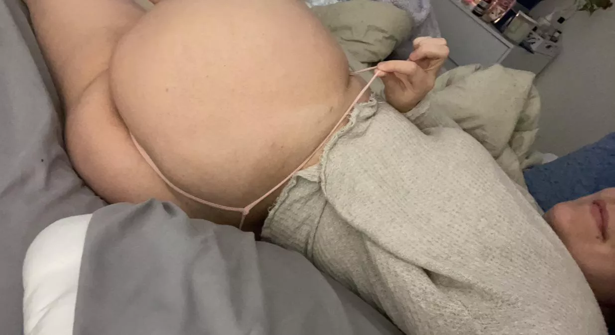 come unwrap your present