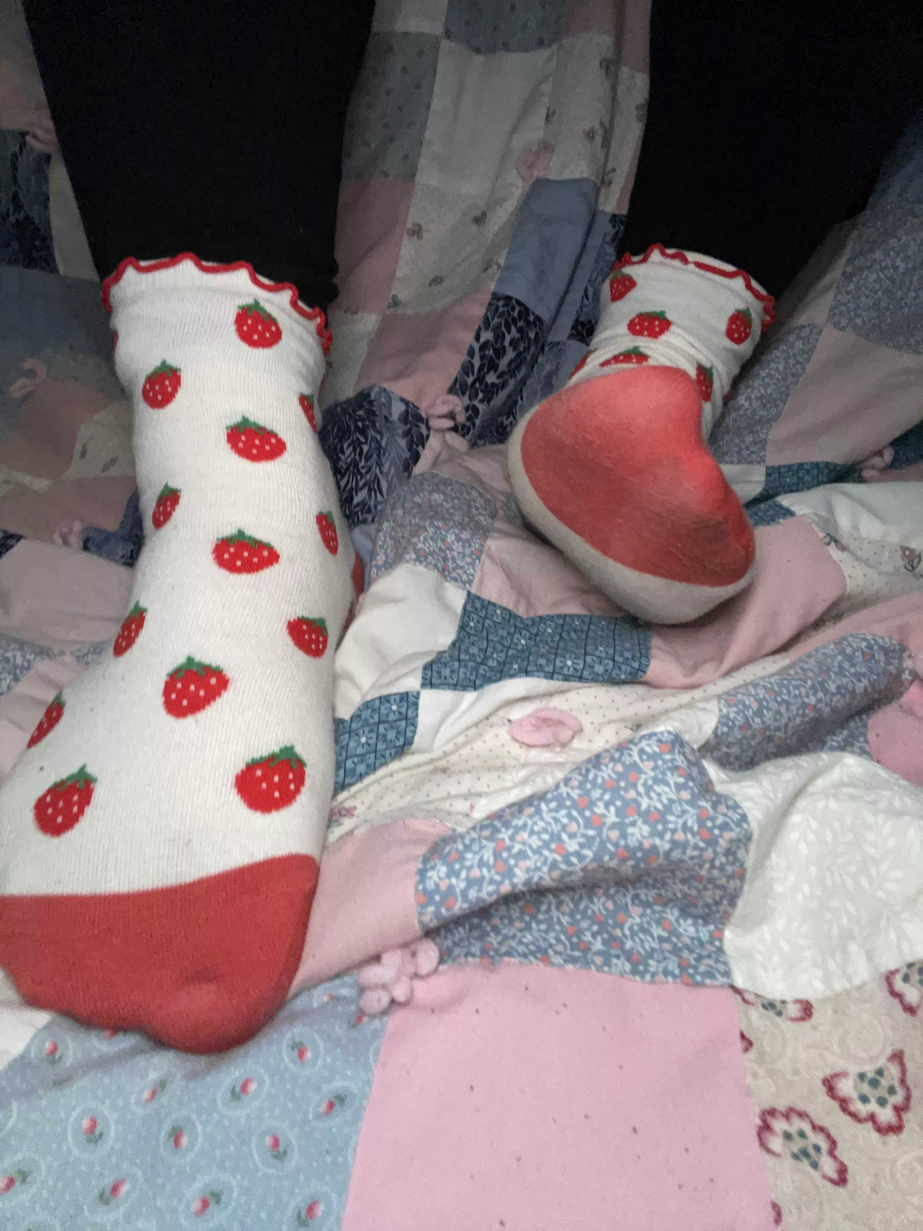 Cum in for a sniff… (selling) day 2 (us) size 11