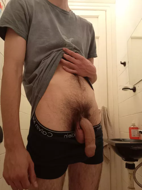 do you like my body and hairypubes?