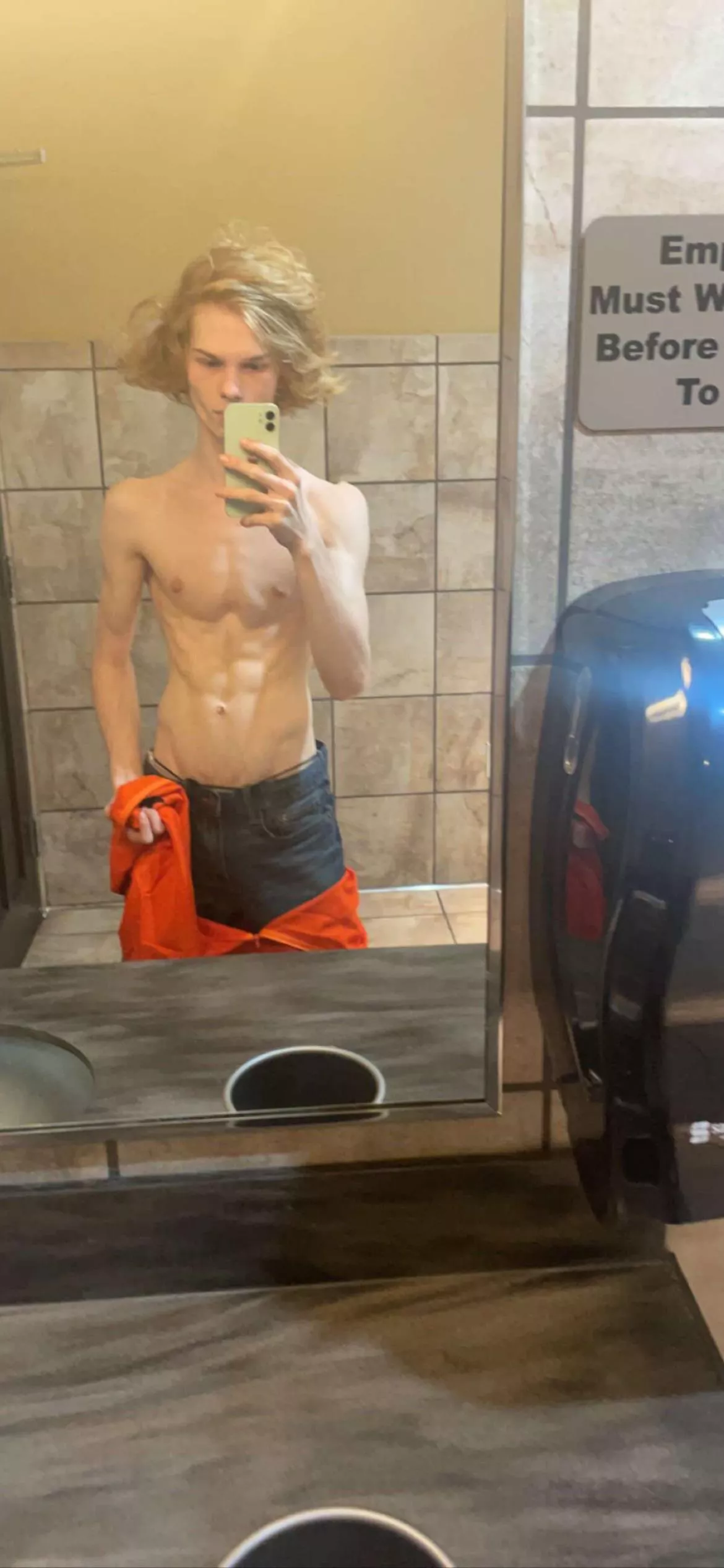 Do you like skinny guys?