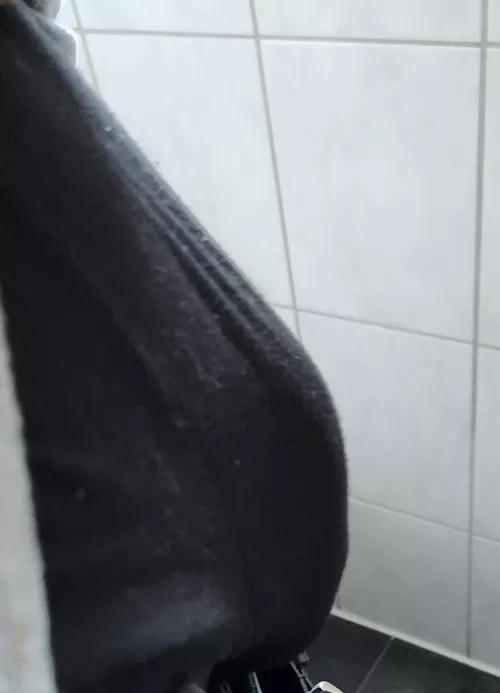 Does this casual pic count too?