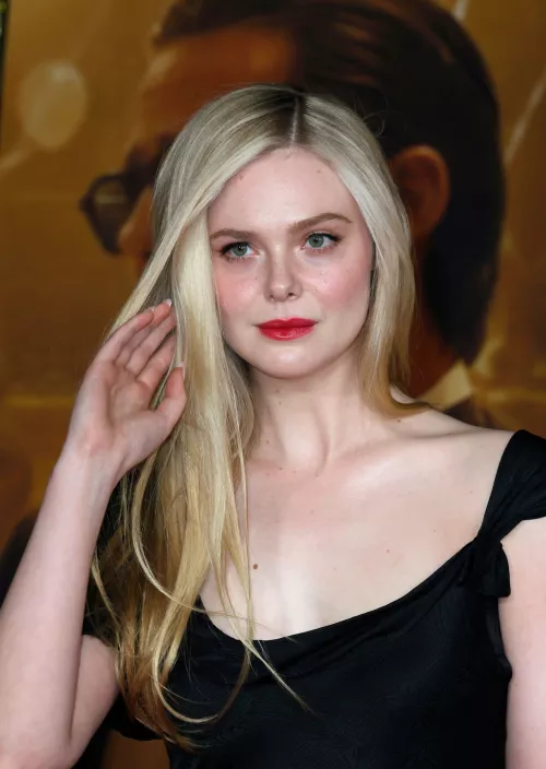Elle Fanning