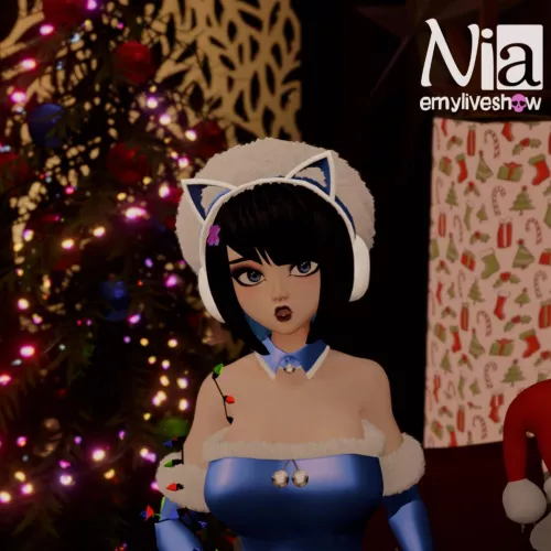 Finally back and omg i got a new outfit just in time for Christmas 💙🎄 chaturbate.com/emyliveshow