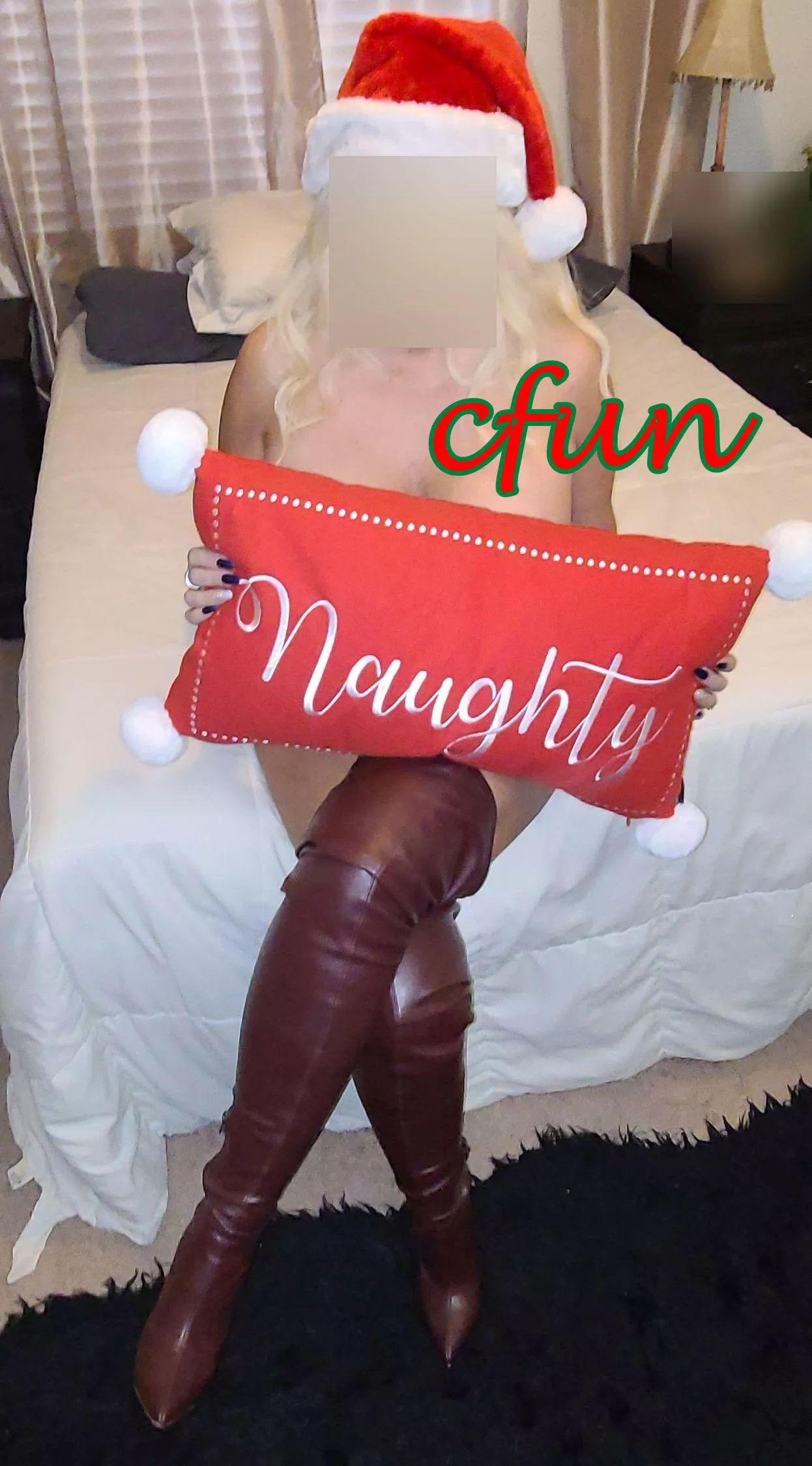 From this Queen, Wishing you all a naughty Merry Christmas from this r/QueenofSpades 🎄♠️💍♥️👑♠️🎄
