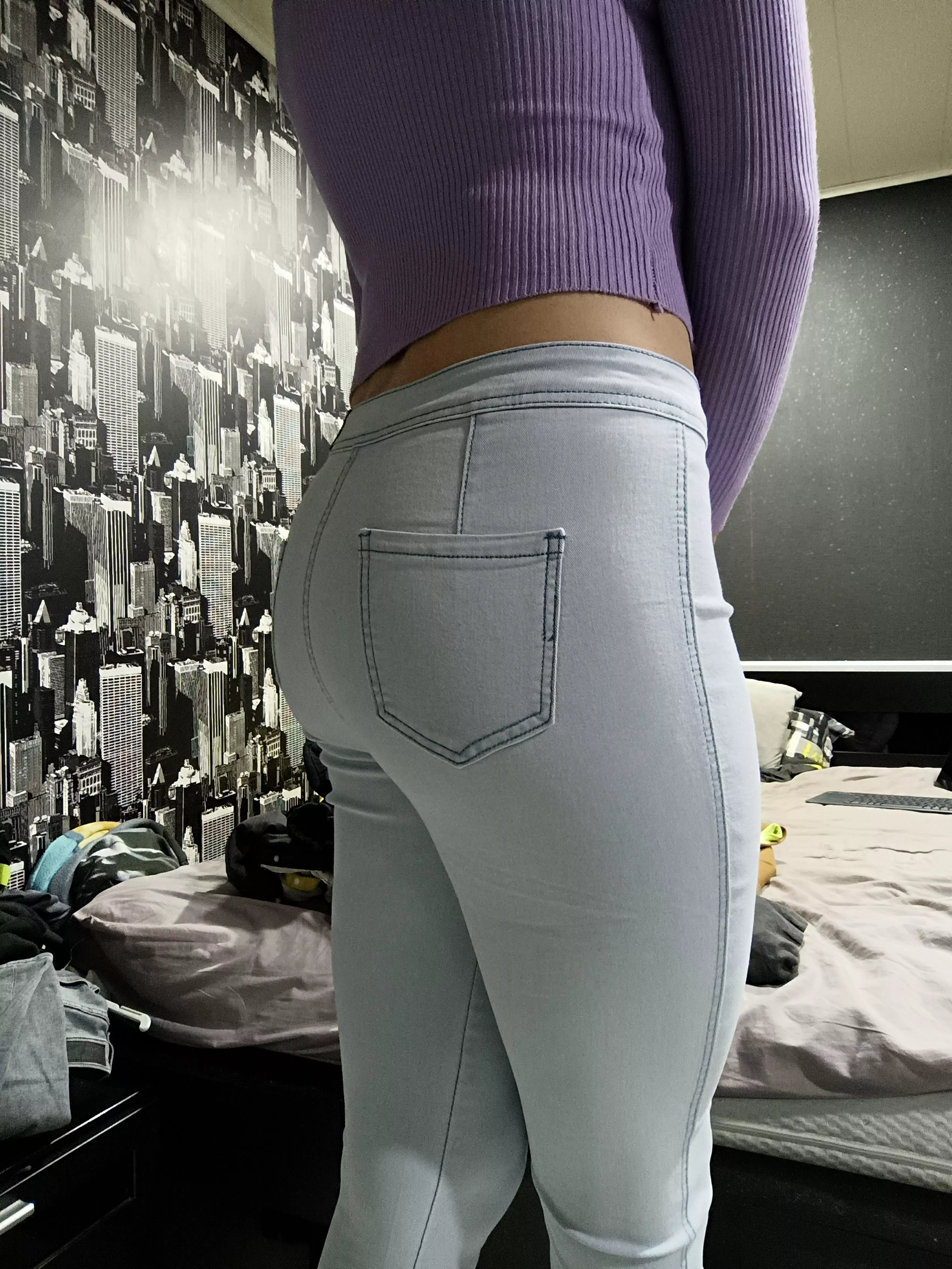 Got my first girl jeans for Christmas 🥰