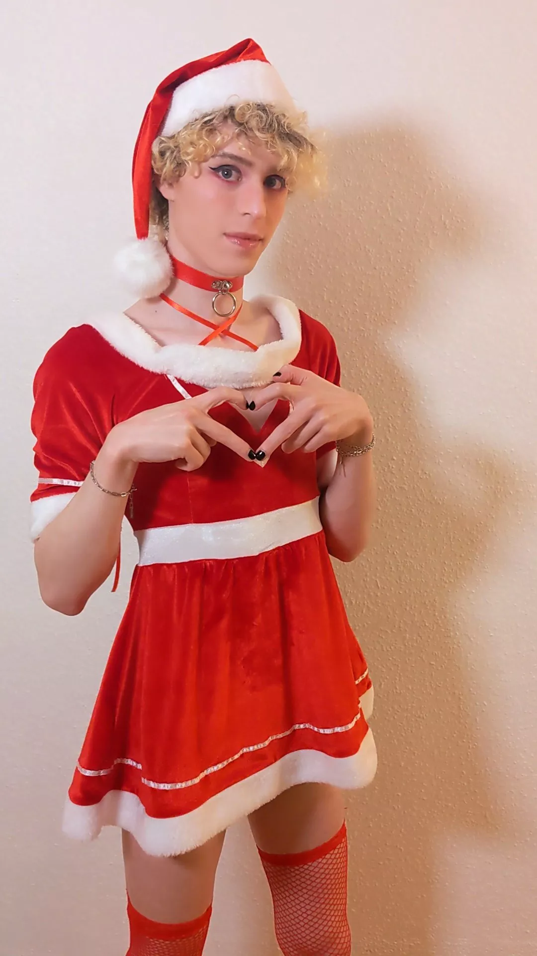 Happy Femboy Christmas 💖