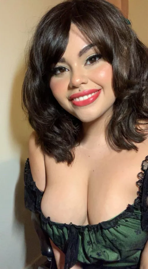 Have a very merry very Braless Christmas! ❤️🎄