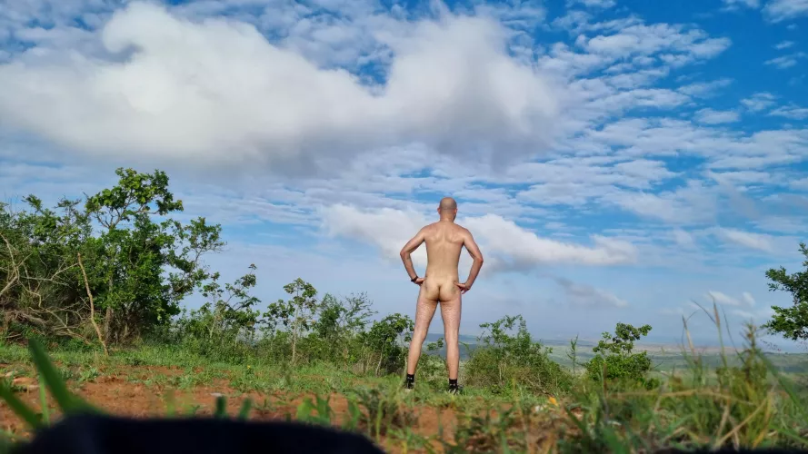 I went for a trail run and couldn't waste the opportunity of not having anyone around - running naked is the best