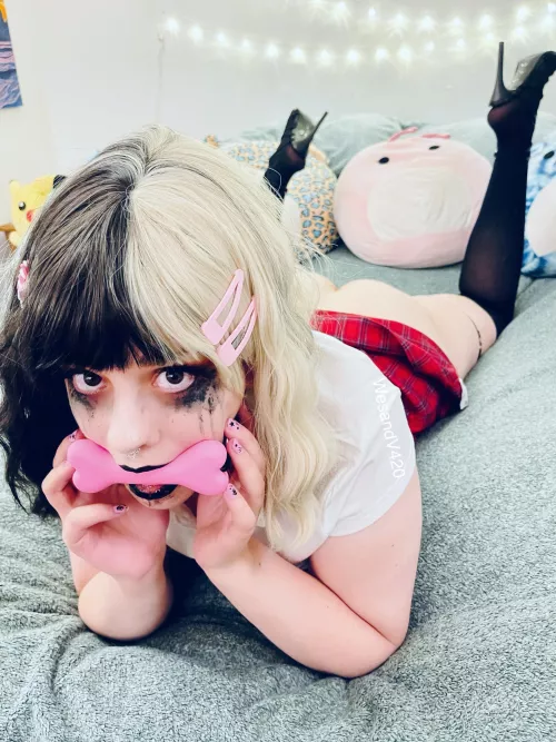 Is anyone still up and horny rn?