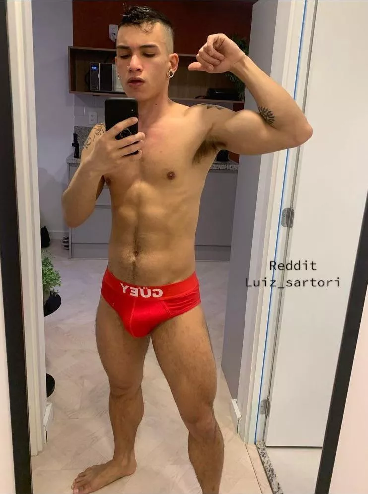 just getting out of the shower after workout🤪💪