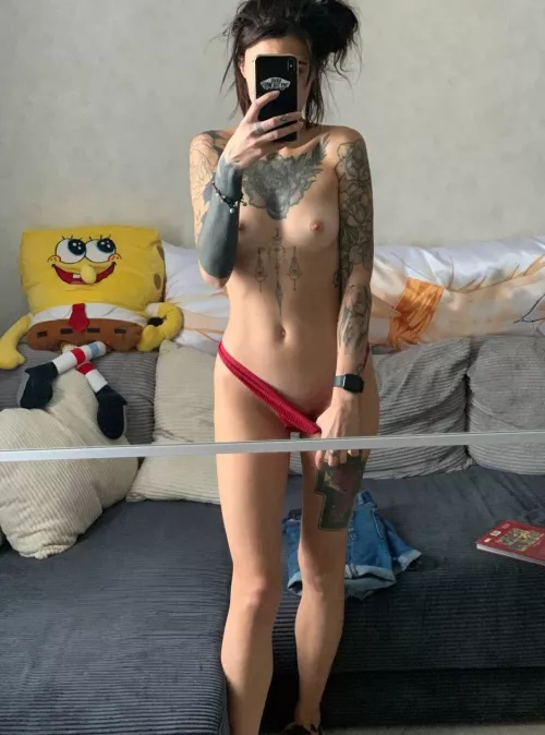 Kiss my tummy while you go lower 😏 [img]