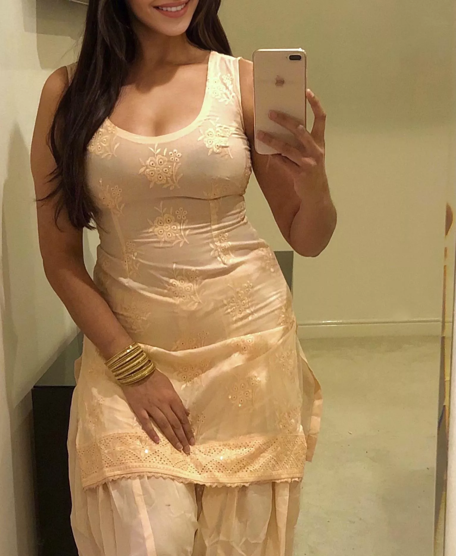 Let me be your Xmas fantasy 🧡 British Punjabi Indian