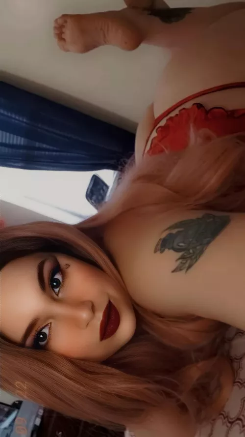 Like what you see? It's free to sub 😊😊😊 Come join me in my shenanigans at onlyfans.com/starh613 ❤