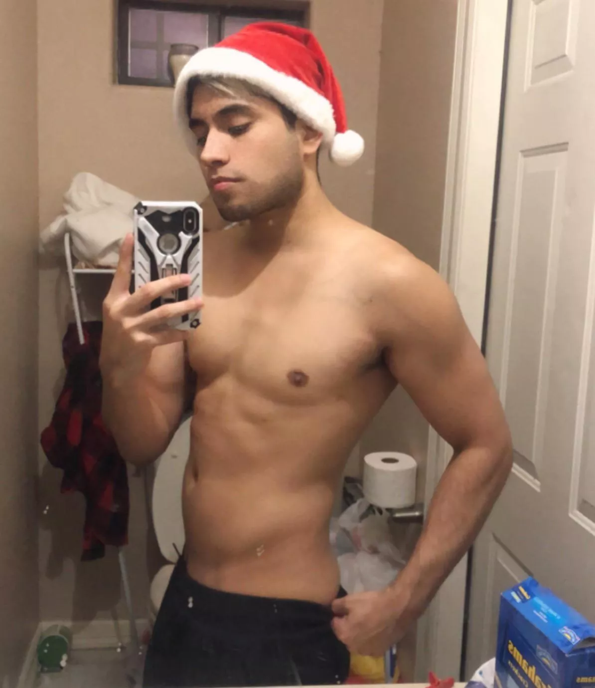 (M) Merry Chrisma Eve