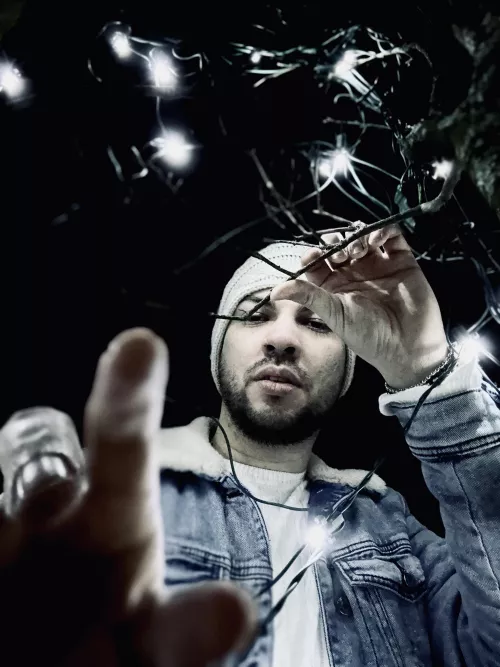 Merry Christmas and Happy Holidays, y’all! 🎄 its freezing in FL 🥶