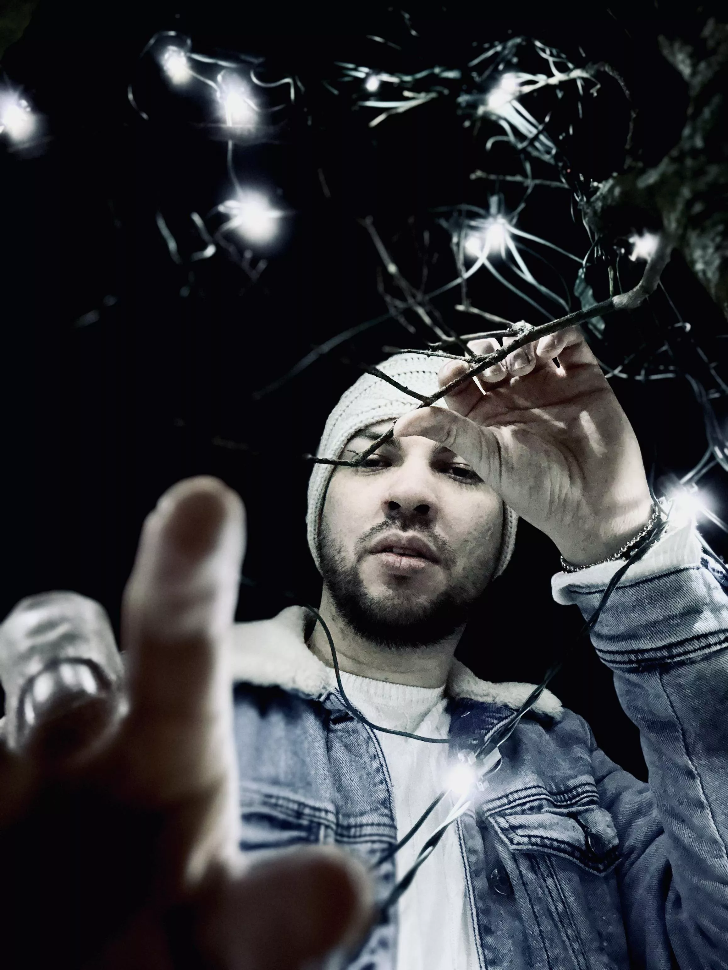 Merry Christmas and Happy Holidays, y’all! 🎄 its freezing in FL 🥶