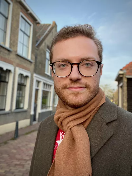 Merry Christmas from my little hometown! 🎄