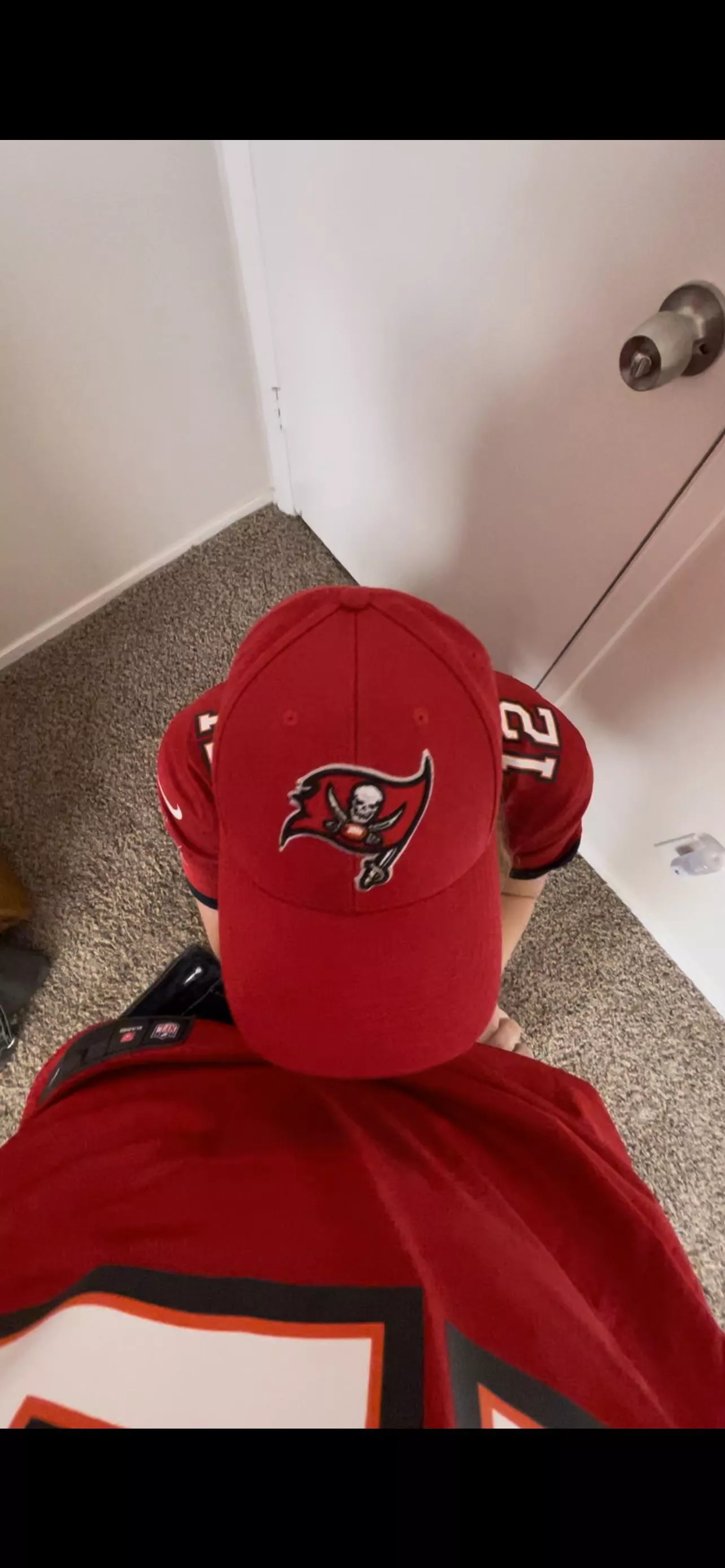 Merry Christmas!! I’ll be at the game today… maybe you’ll see me 😝