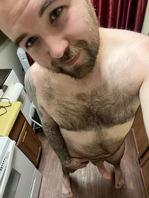 Normal people take hundreds of nudes of themselves, right?