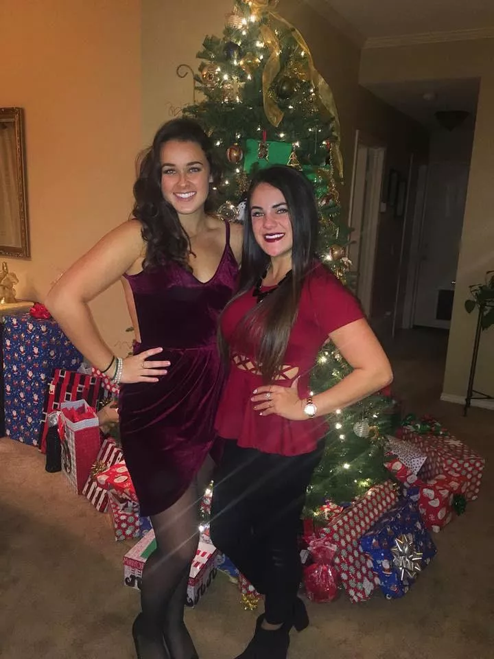 Pretty Ladies on Christmas