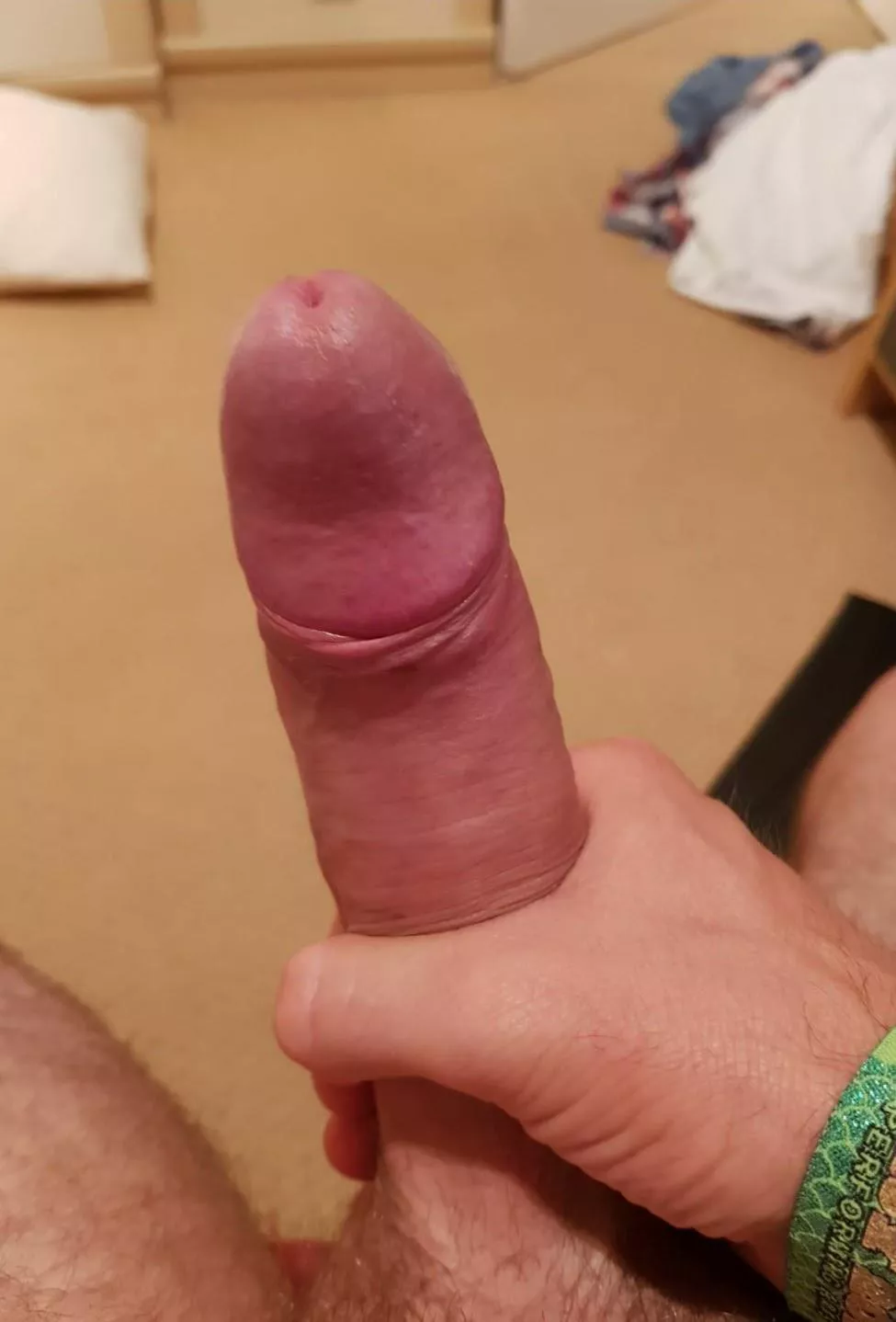 Shy 21 year old wanting honest rating, go on, it's Christmas! 🎄