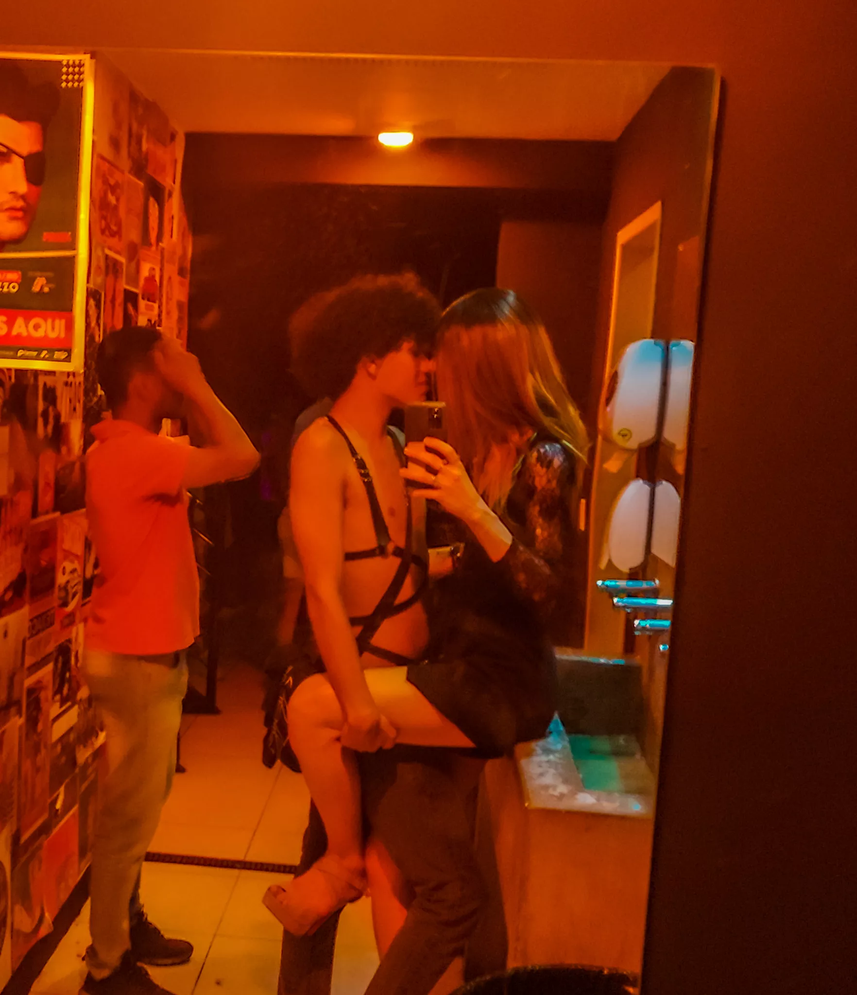 Some of us spent Christmas with their family having dinner. I spent being the dinner😈