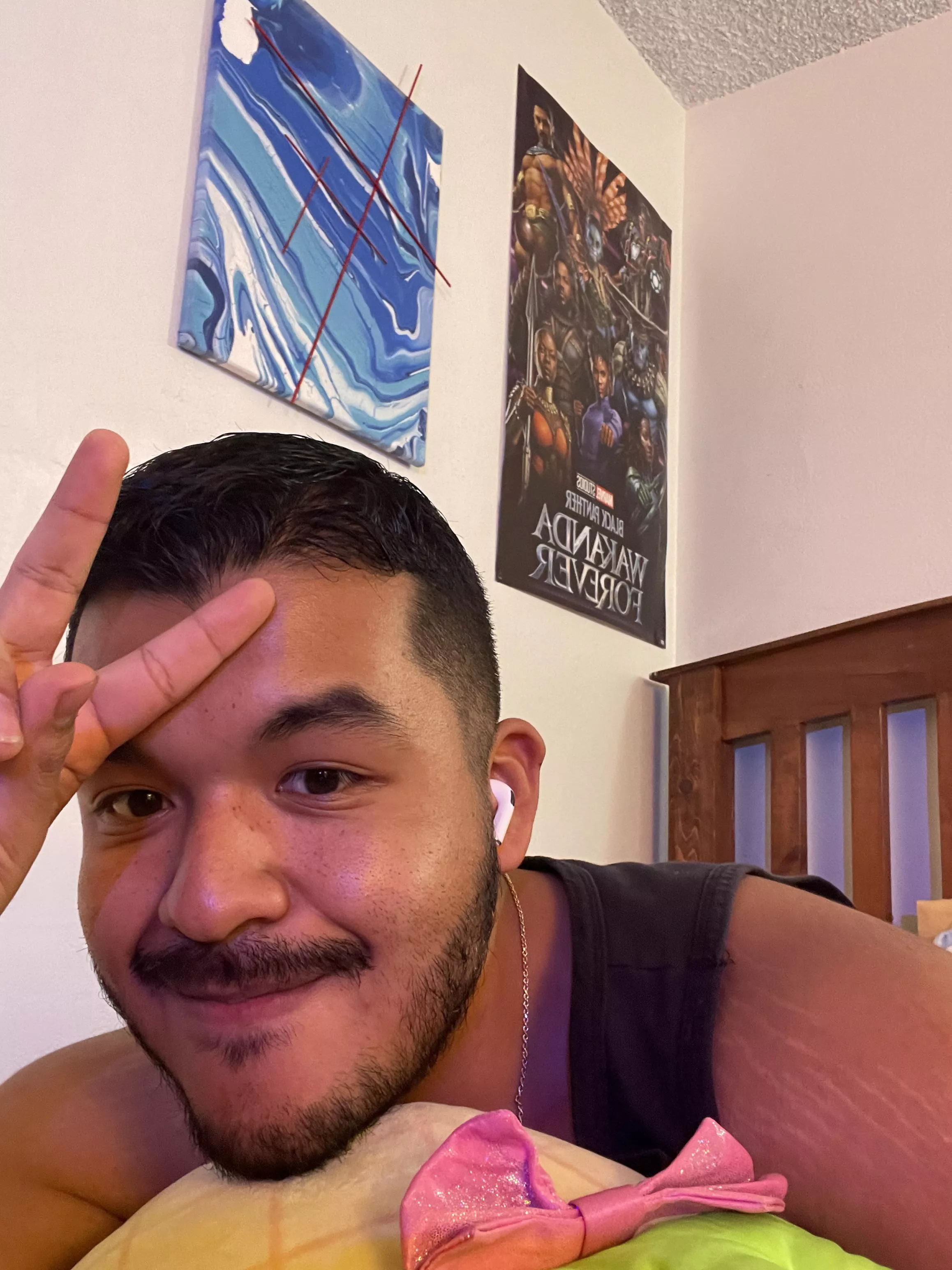 Spending Christmas Eve in bed :3