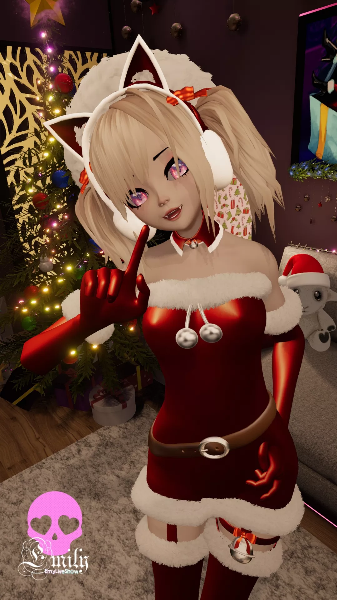 Waiting to meet Christmas with you!❤️ https://chaturbate.com/emyliveshow