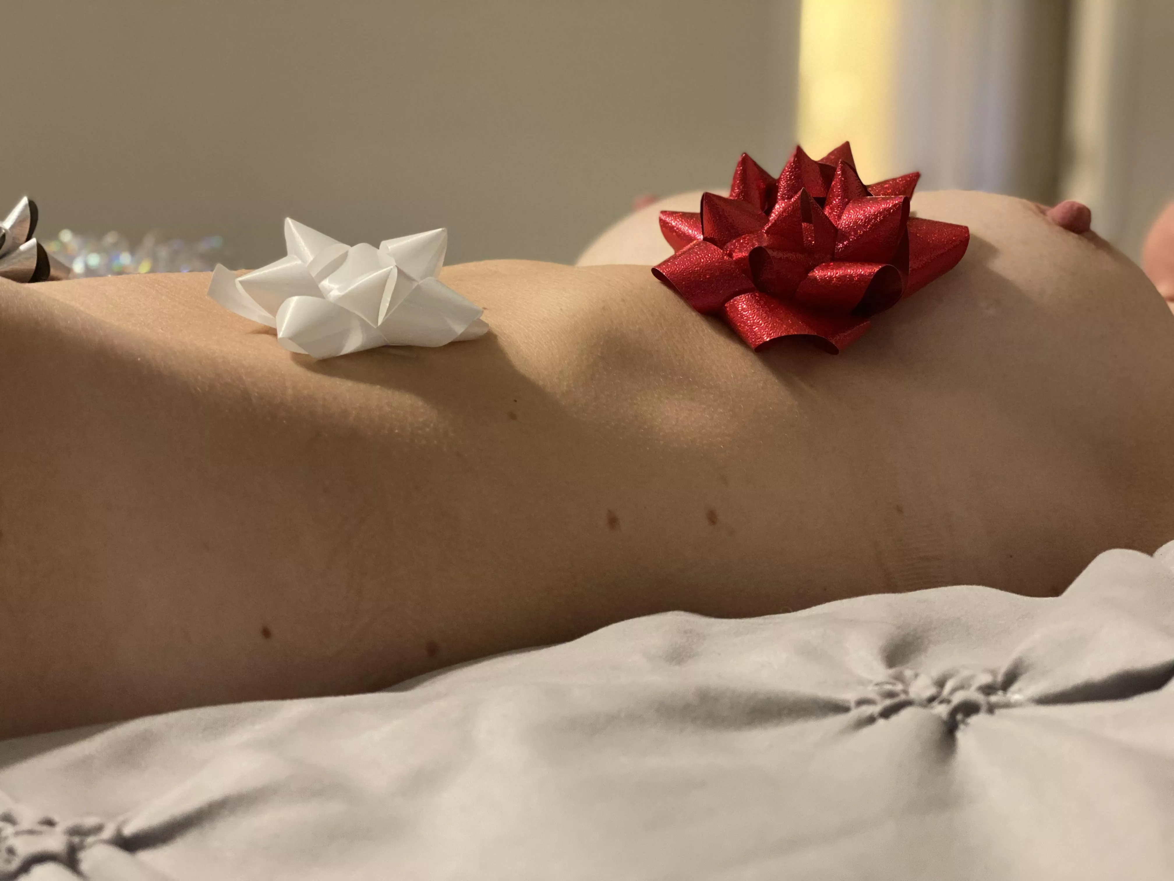 What if this 46yo milf was your xxx-mas gift?