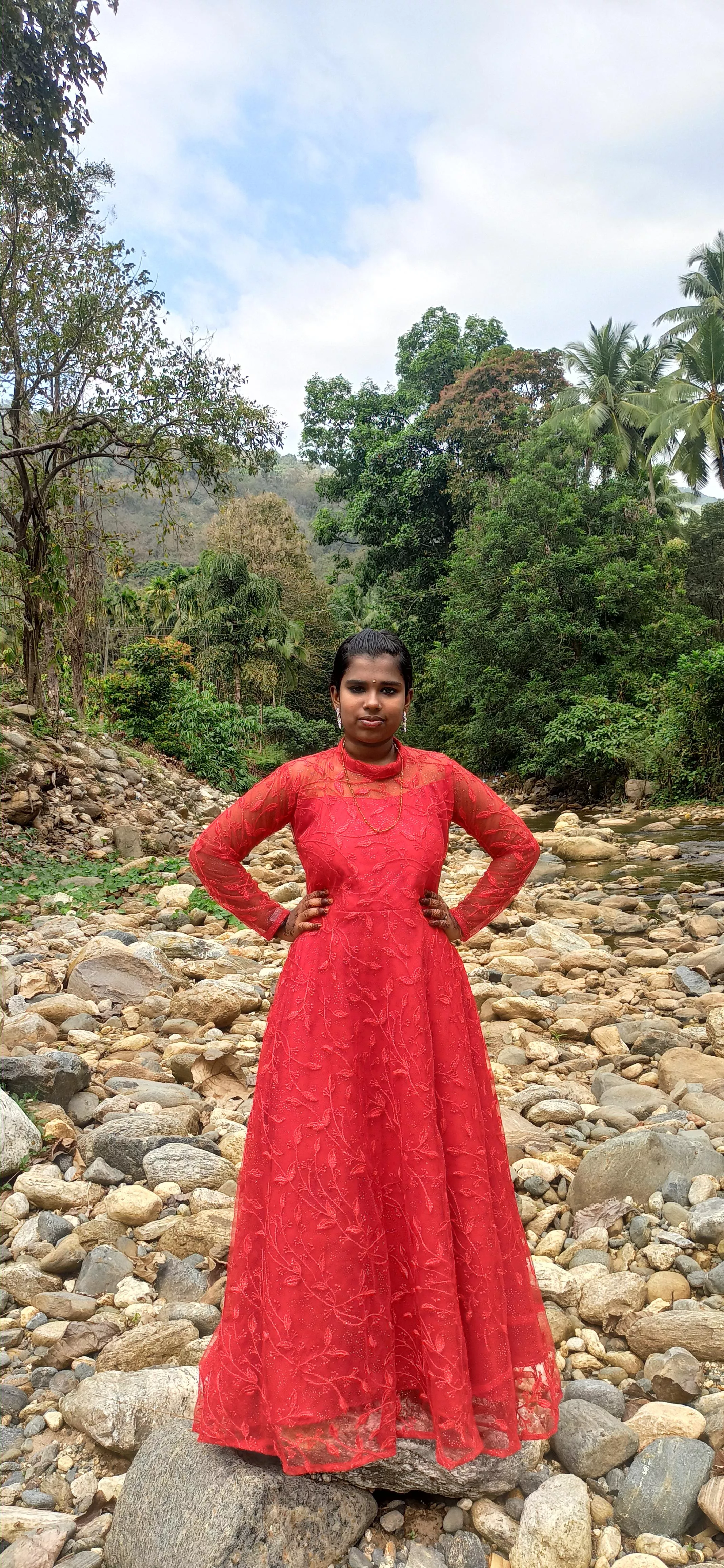 who will fuck her dm me