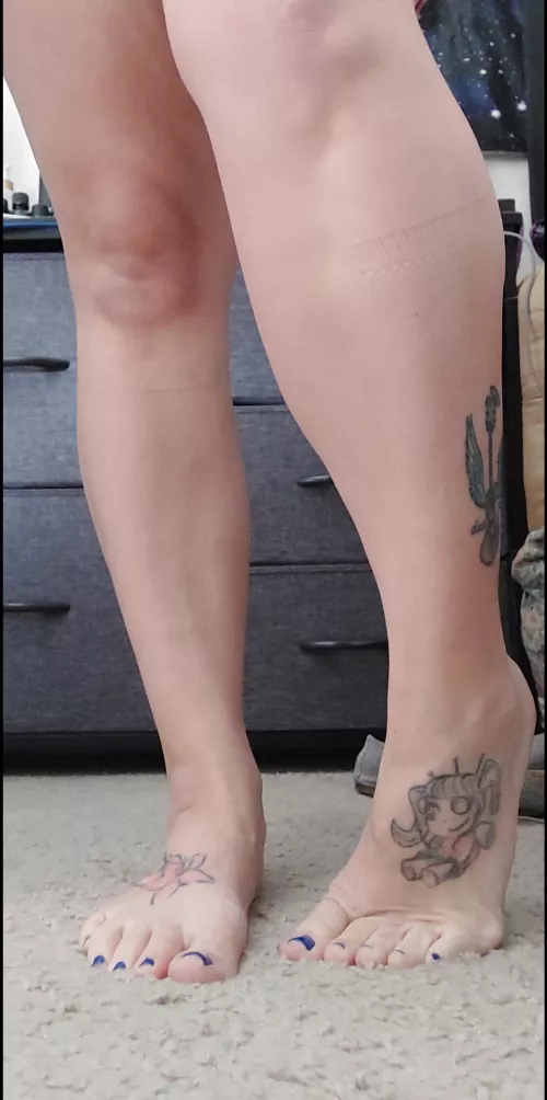 will your cum warm my feet up?