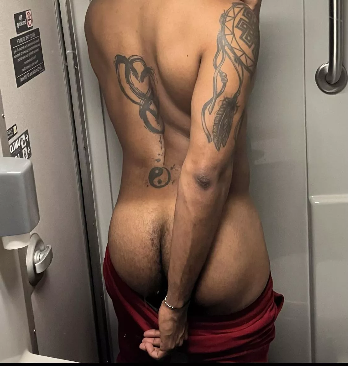 Wish I had someone to slip into the 🚂 bathroom with me 🍑