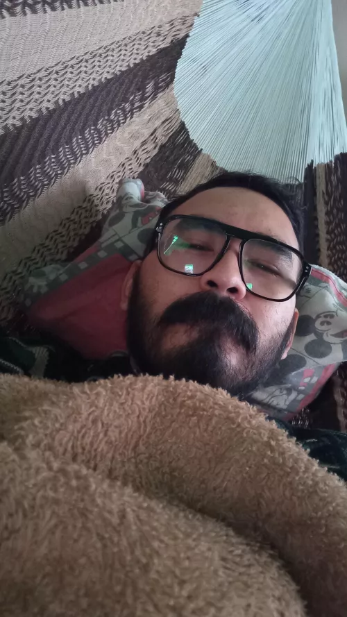 Wishing you a merry cozy Christmas for those who celebrate, and if you don't I hope you have a very happy weekend. Today is resting day from my hammock.