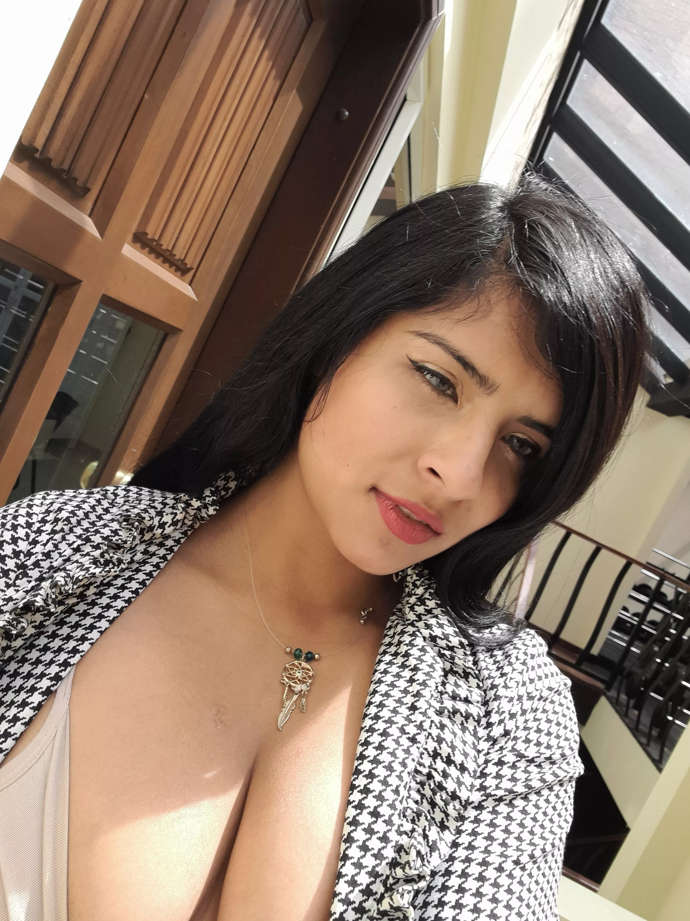 Would you fuck me if I was your slutty teacher ?😋