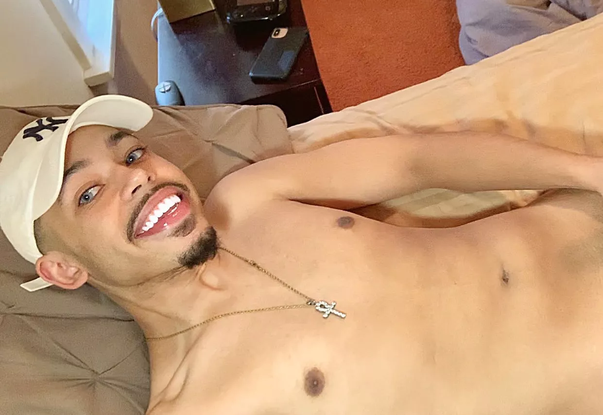 Would you join me? 👉👈🫢