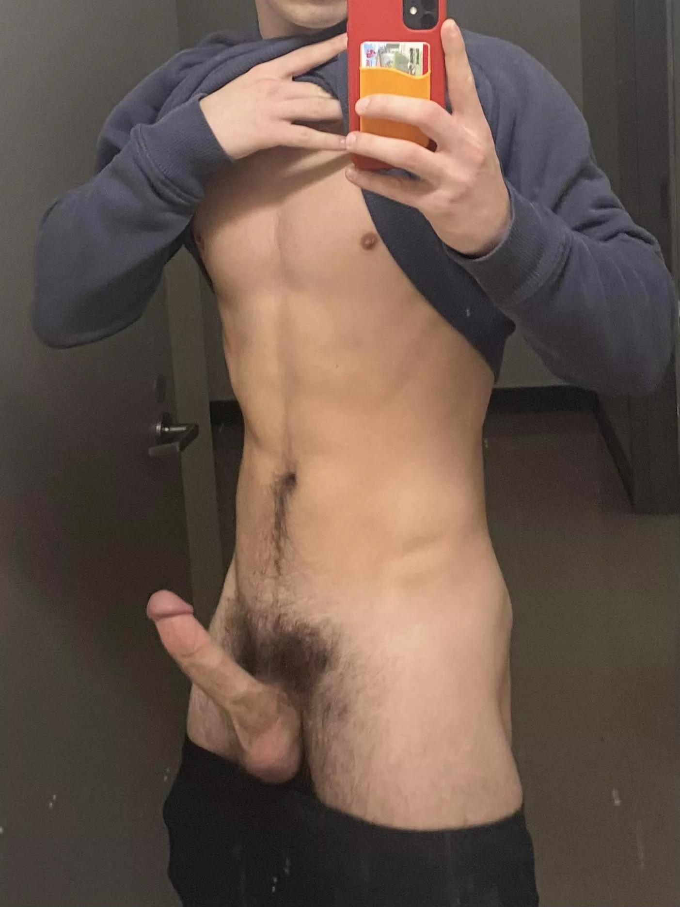 [20] I wanna shove it in your hole
