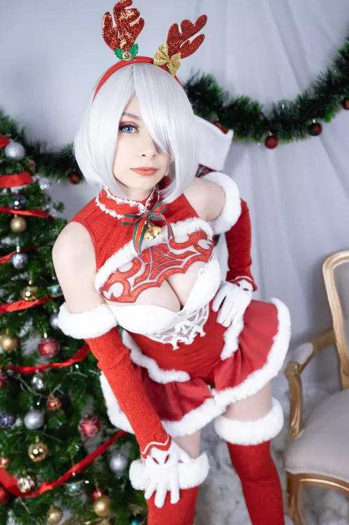 2B Xmas (NieR:Automata) by MiihCosplay