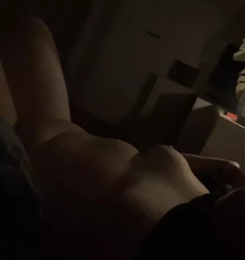 Anyone going to xtasia Birmingham on Friday? Is my first time going and want to leave covered in as much cum as possible 🤤