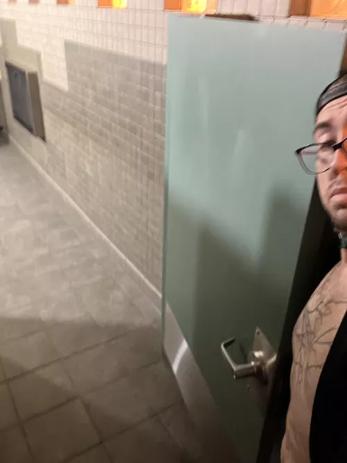 At the rest area tryna get some truck driver action