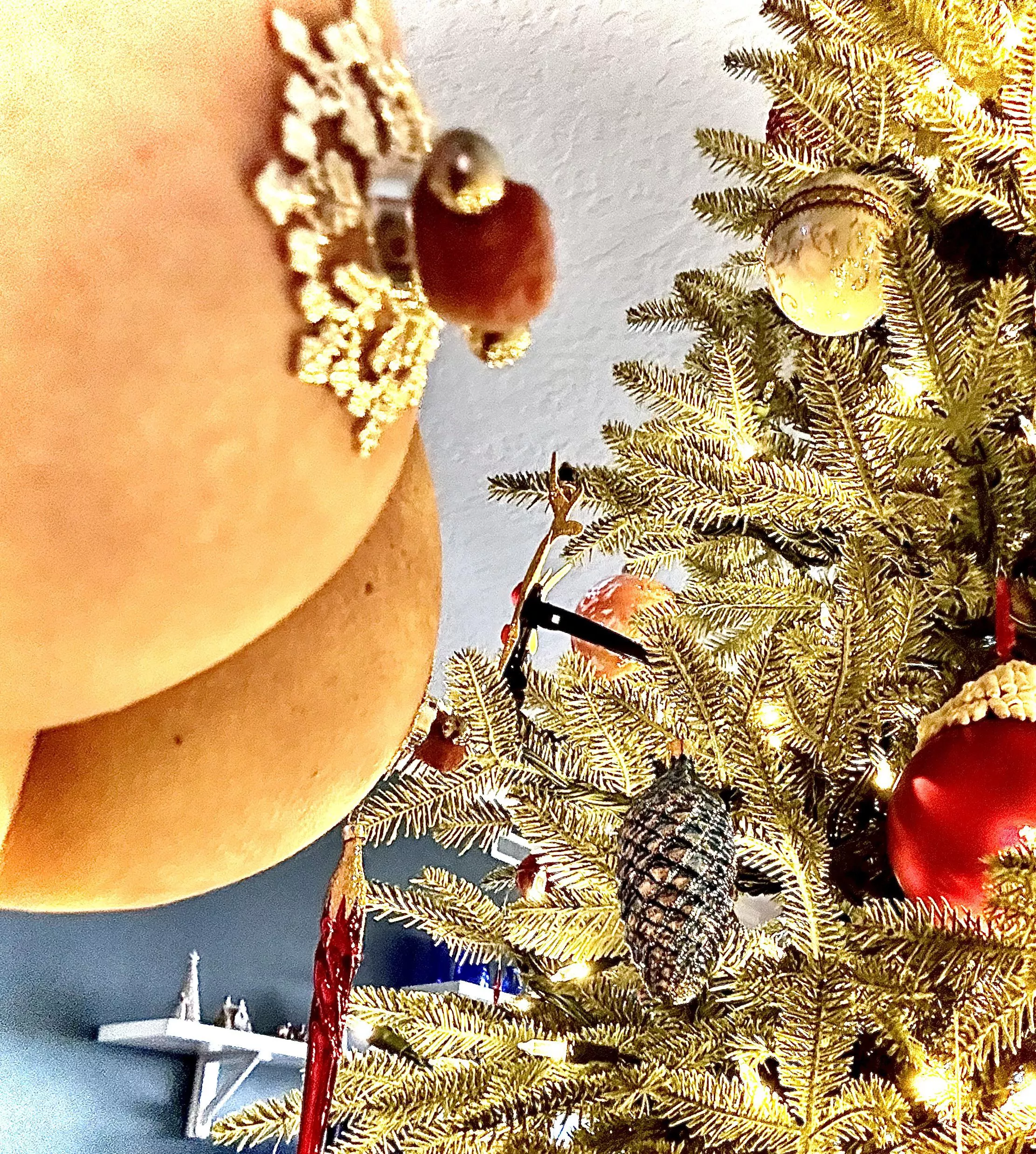 Decorated nipples and tree