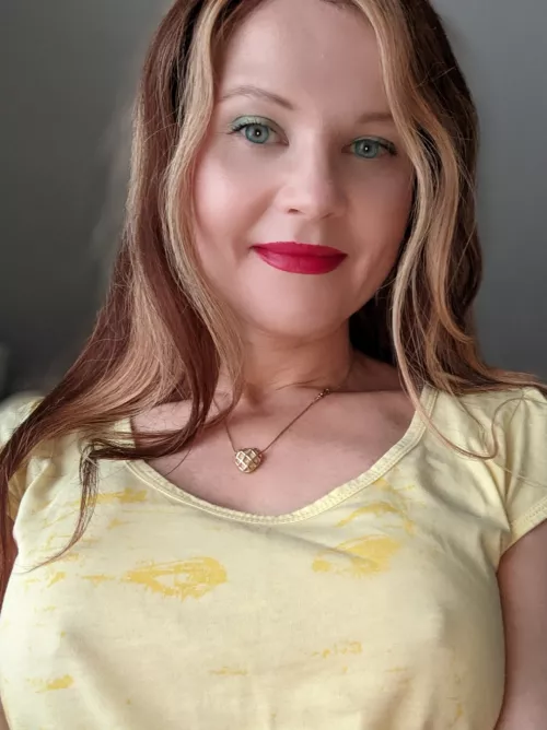 do my lips look kissable?