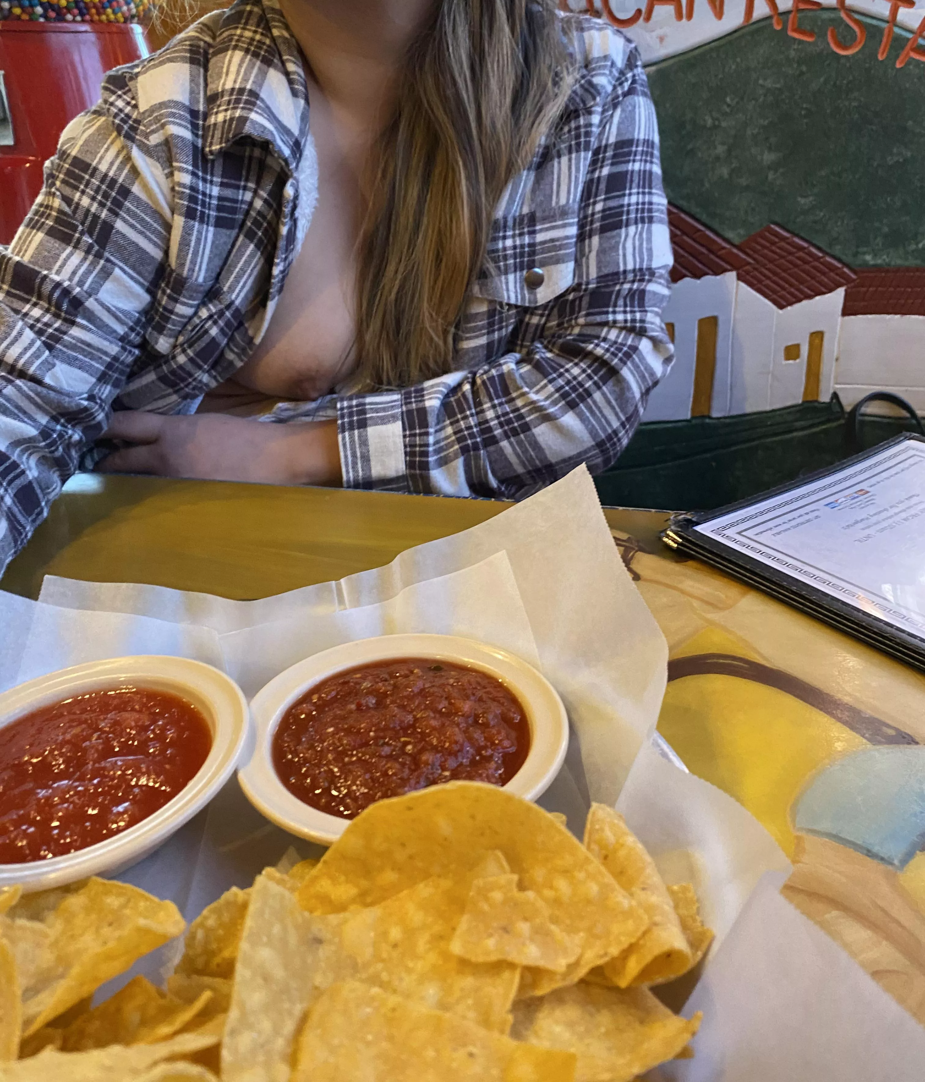 First time! Feeling frisky. Might’ve gotten caught by an older woman a couple of booths away 🙈