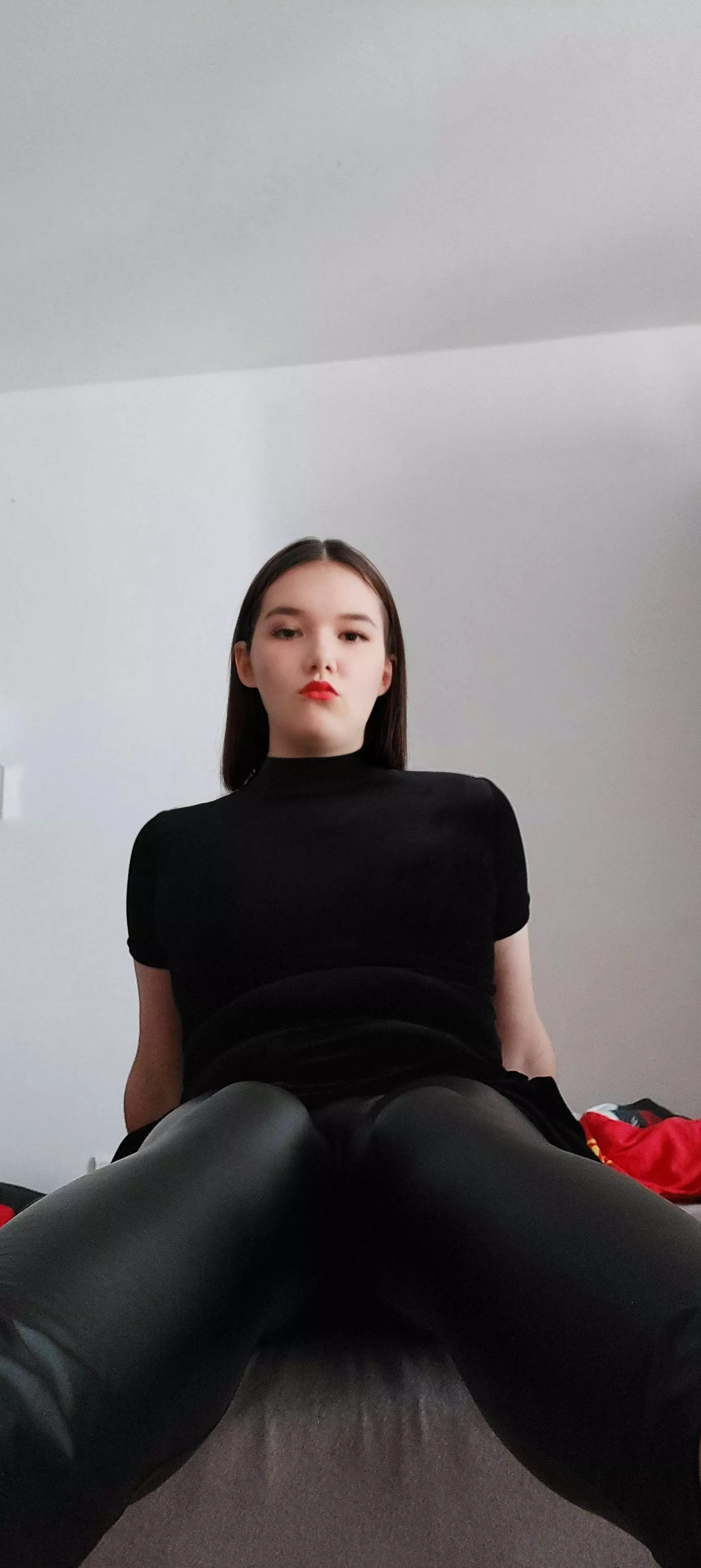 First time here. Would u fuck me ?