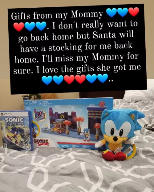 gifts from my Mommy! (I'll get a Stocking back in WA, I'll miss her a bunch though, currently in California, I'll get my Santa Stocking on Wednesday, I'll miss Mommy so much though 👶🍼💙💙❤❤💙💙❤❤..)