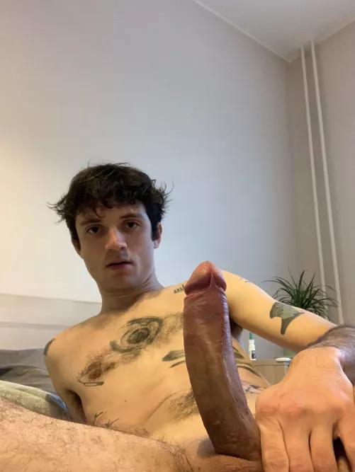 His so hard, kiss him for me