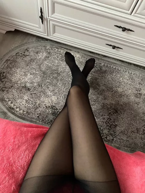 I hope you don't mind if I always wear black tights