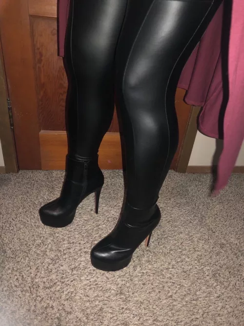 I hope you like my boots.
